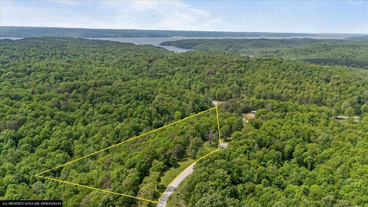 3.56 Acres of Residential Land for Sale in Waverly, Tennessee
