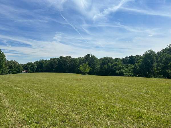 3.1 Acres of Residential Land for Sale in Cross Plains, Tennessee