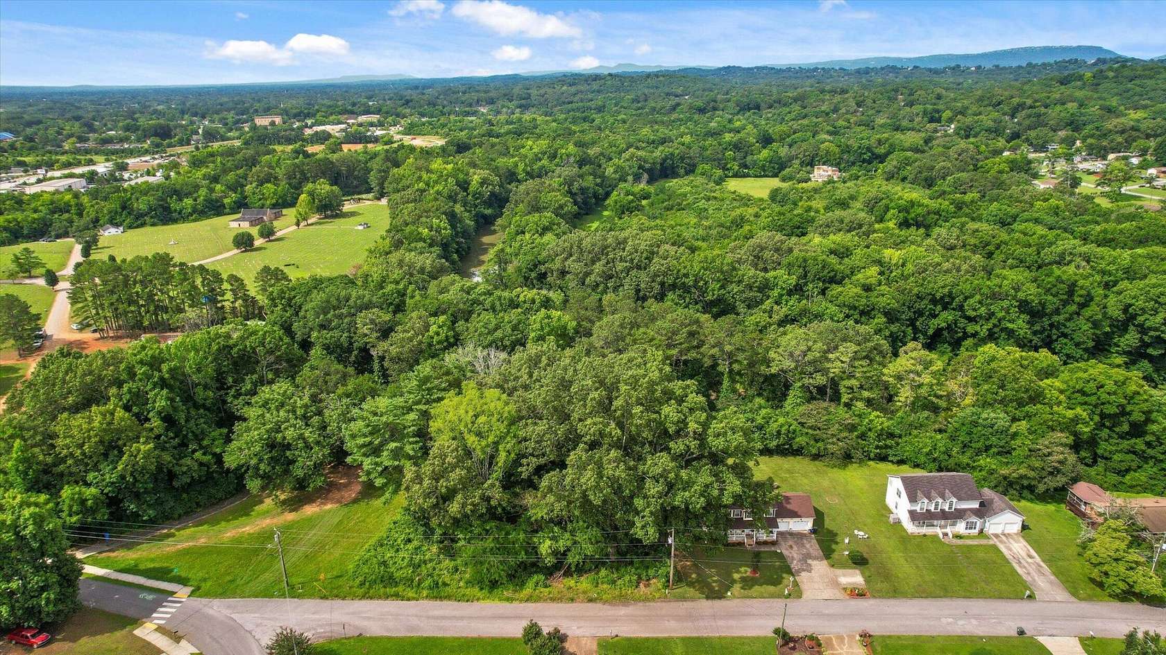 0.82 Acres of Residential Land for Sale in Chattanooga, Tennessee