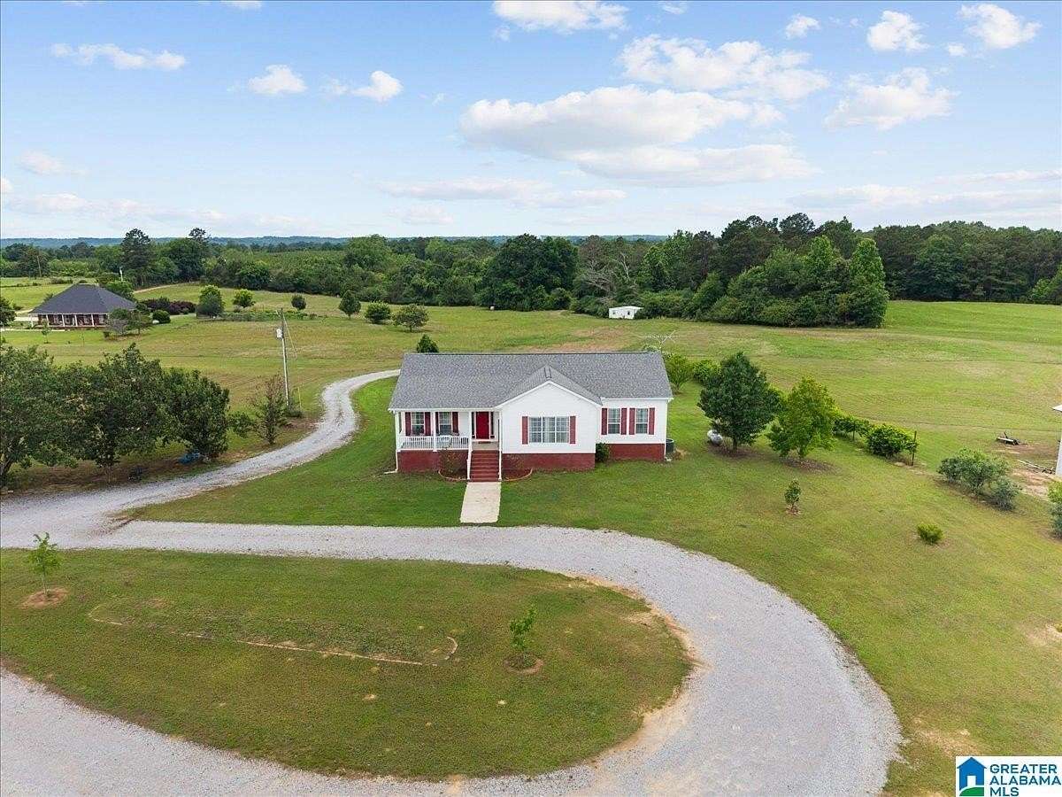 5.5 Acres of Land with Home for Sale in Billingsley, Alabama