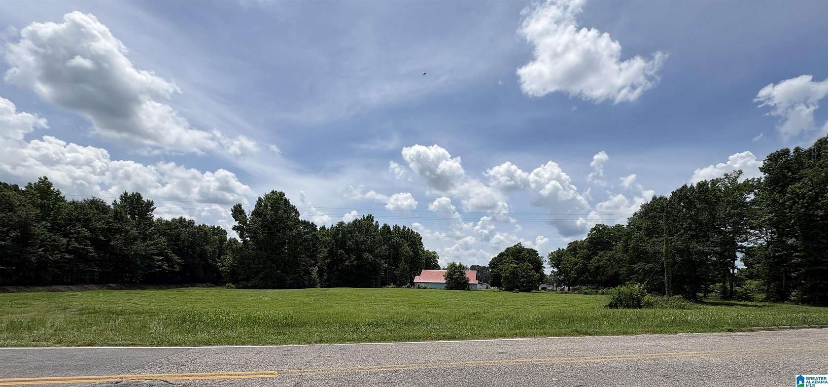 4 Acres of Residential Land for Sale in Clanton, Alabama