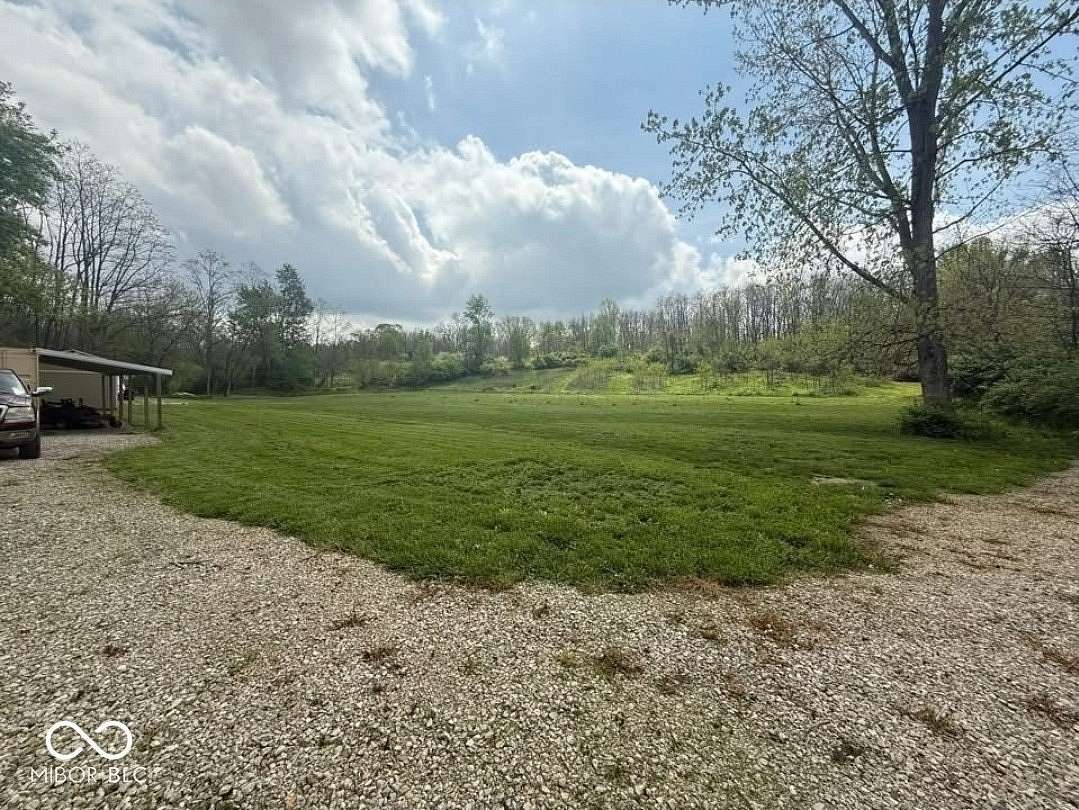 2.5 Acres of Residential Land for Sale in Greensboro, Indiana