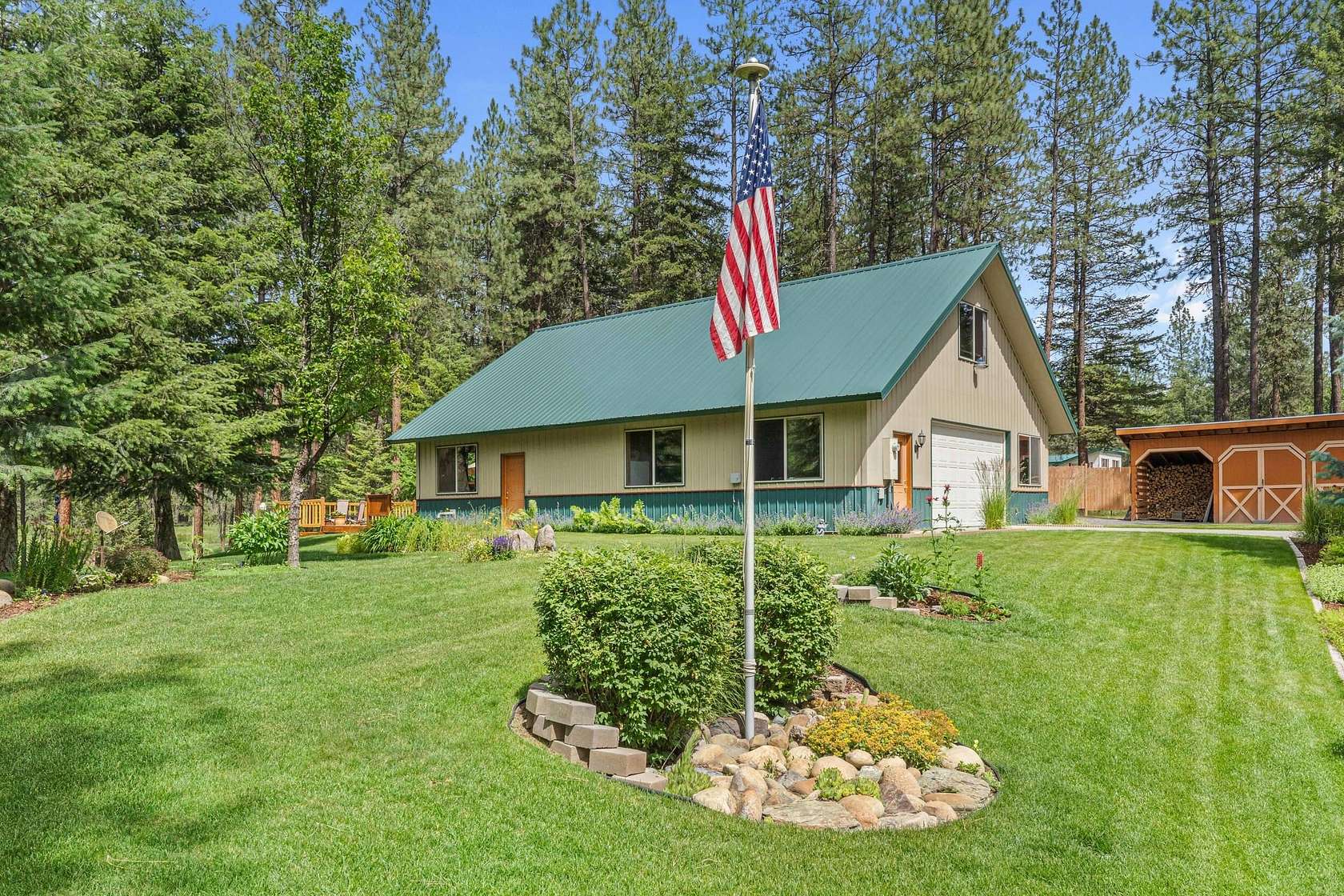 10.4 Acres of Land with Home for Sale in Evans, Washington