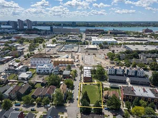 0.23 Acres of Mixed-Use Land for Sale in Detroit, Michigan