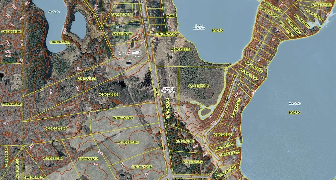 7 Acres of Residential Land for Sale in Stone Lake, Wisconsin