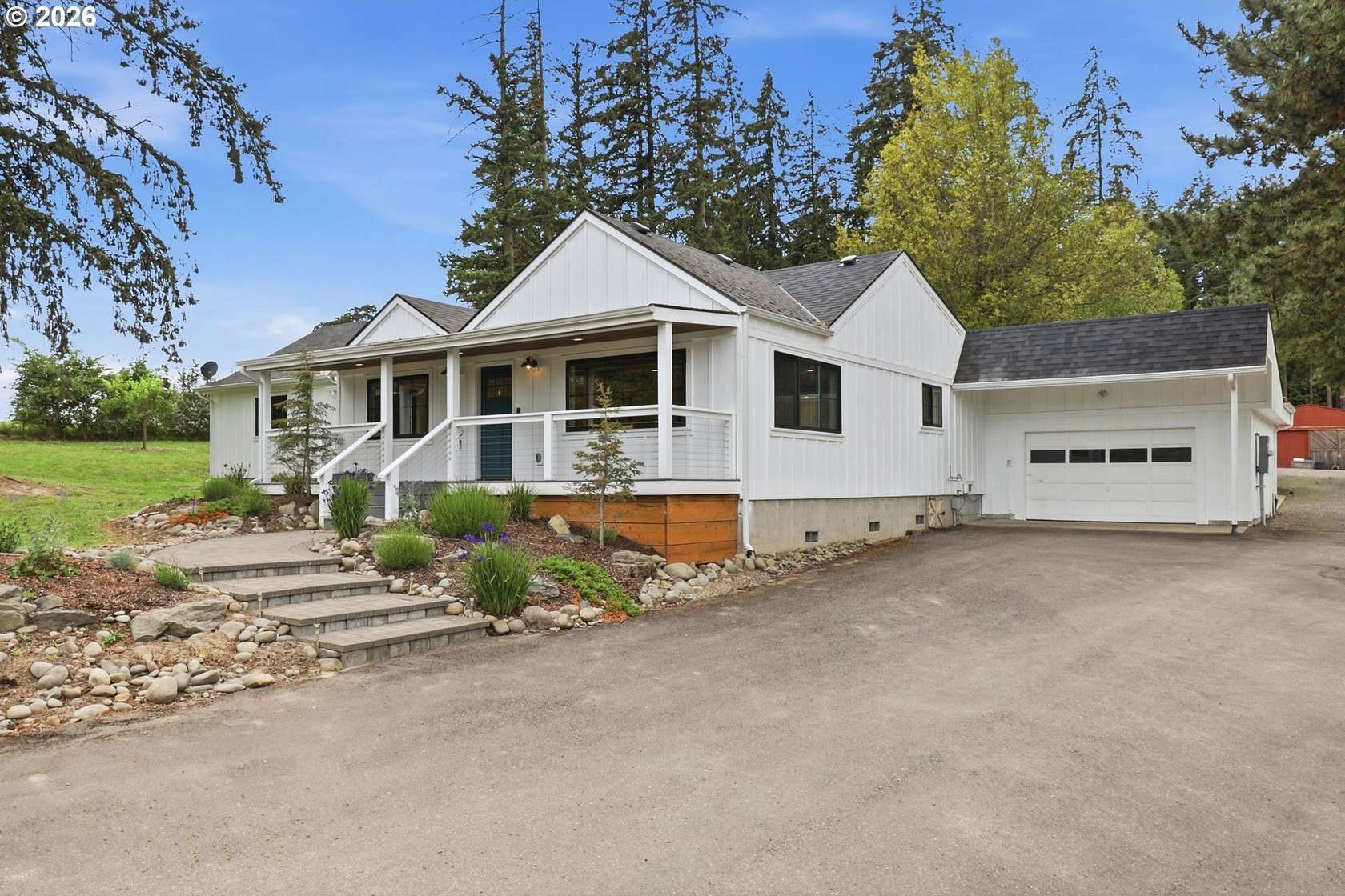 5 Acres of Land with Home for Sale in Carlton, Oregon