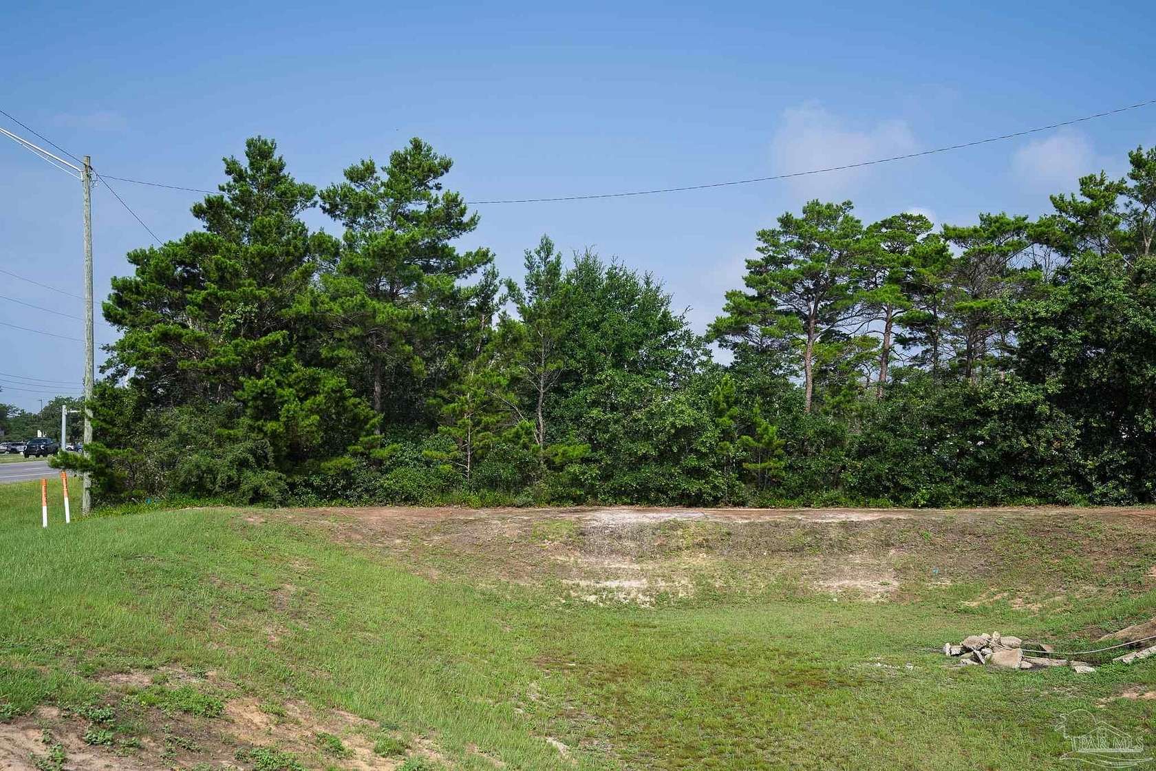 1.34 Acres of Commercial Land for Sale in Gulf Breeze, Florida