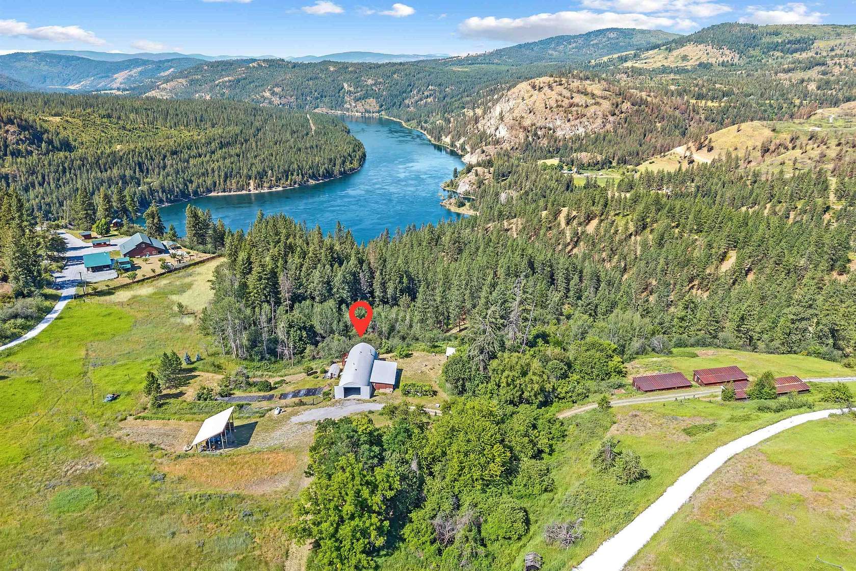 30 Acres of Land with Home for Sale in Kettle Falls, Washington