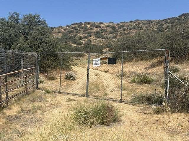 20.3 Acres of Recreational Land for Sale in Acton, California