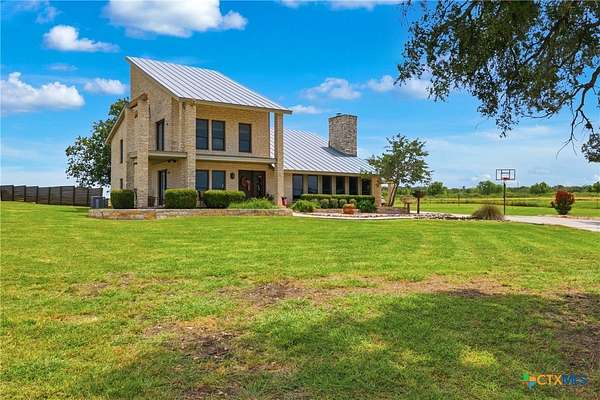 18.6 Acres of Land with Home for Sale in Kingsbury, Texas