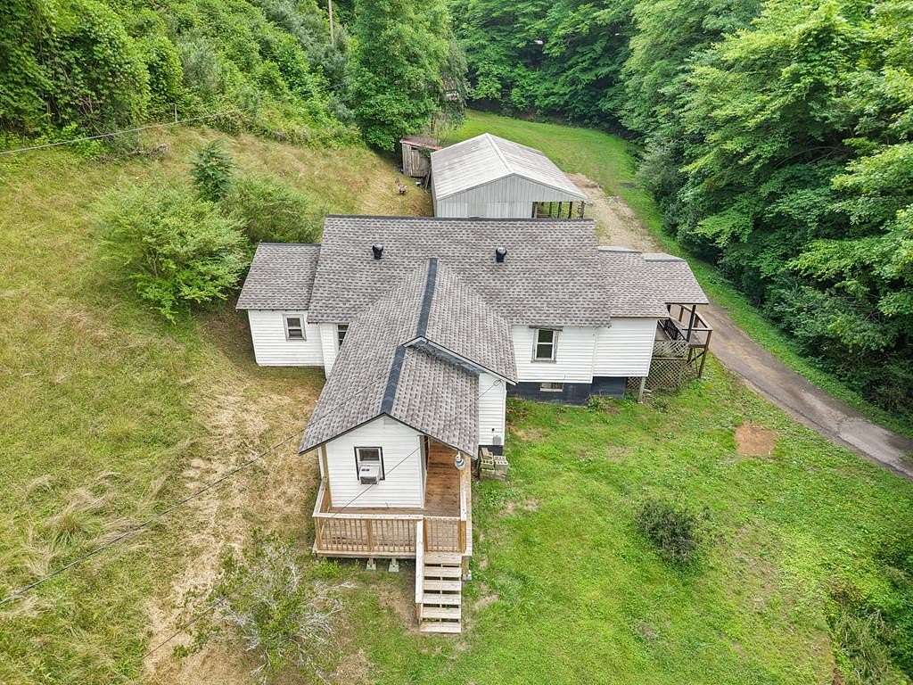 52 Acres of Recreational Land with Home for Sale in Emmalena, Kentucky
