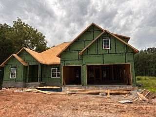 1.64 Acres of Land with Home for Sale in Siloam Springs, Arkansas