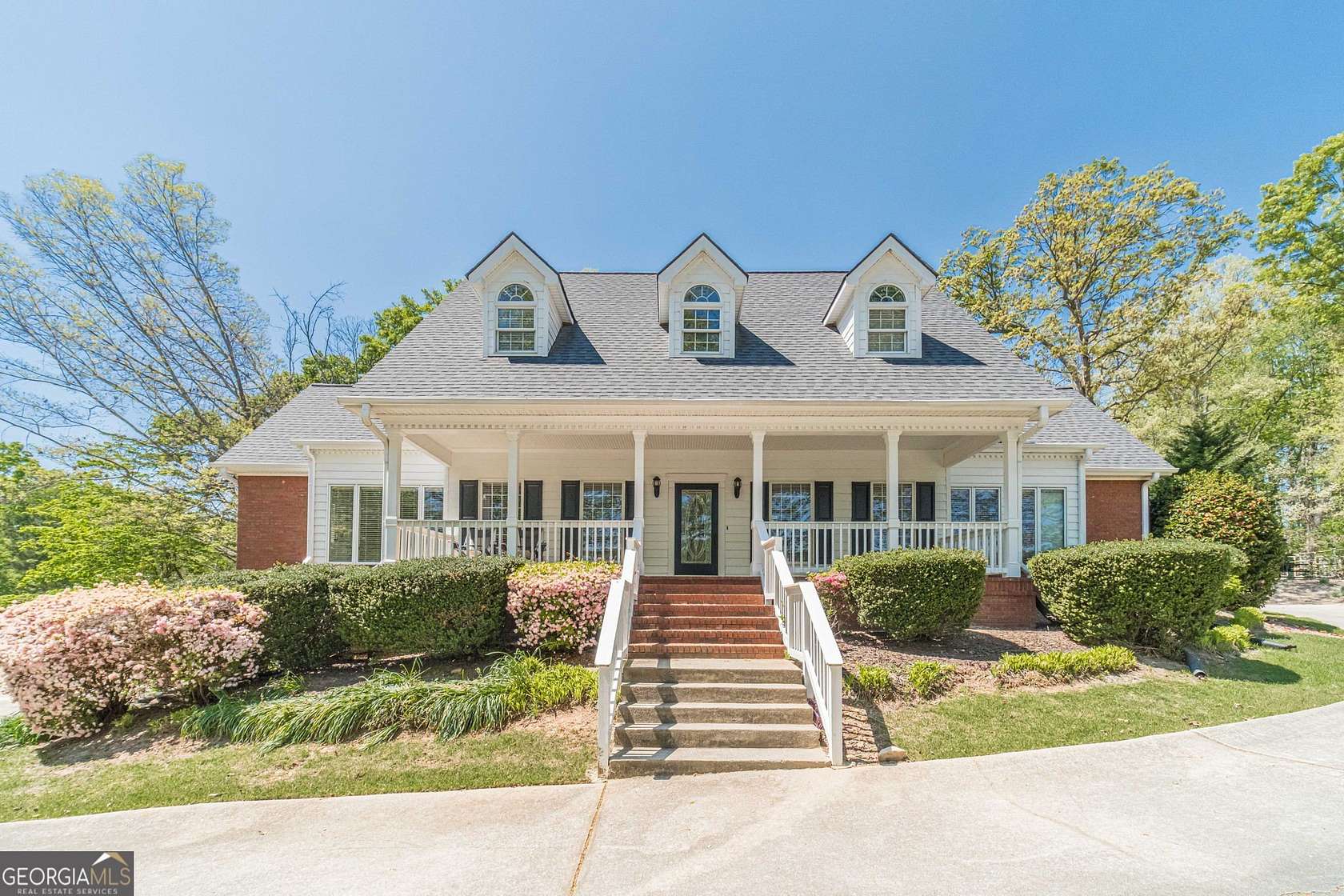 3.15 Acres of Land with Home for Lease in Braselton, Georgia