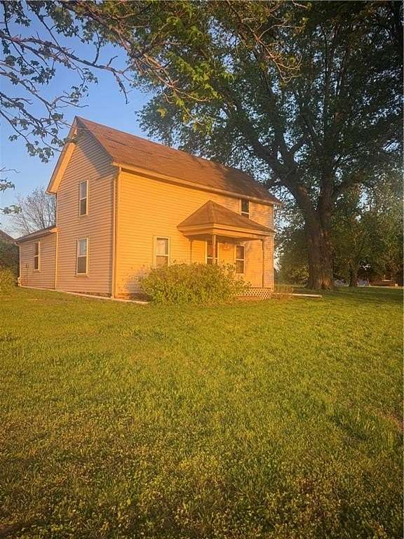 1.59 Acres of Land with Home for Sale in Smithville, Missouri