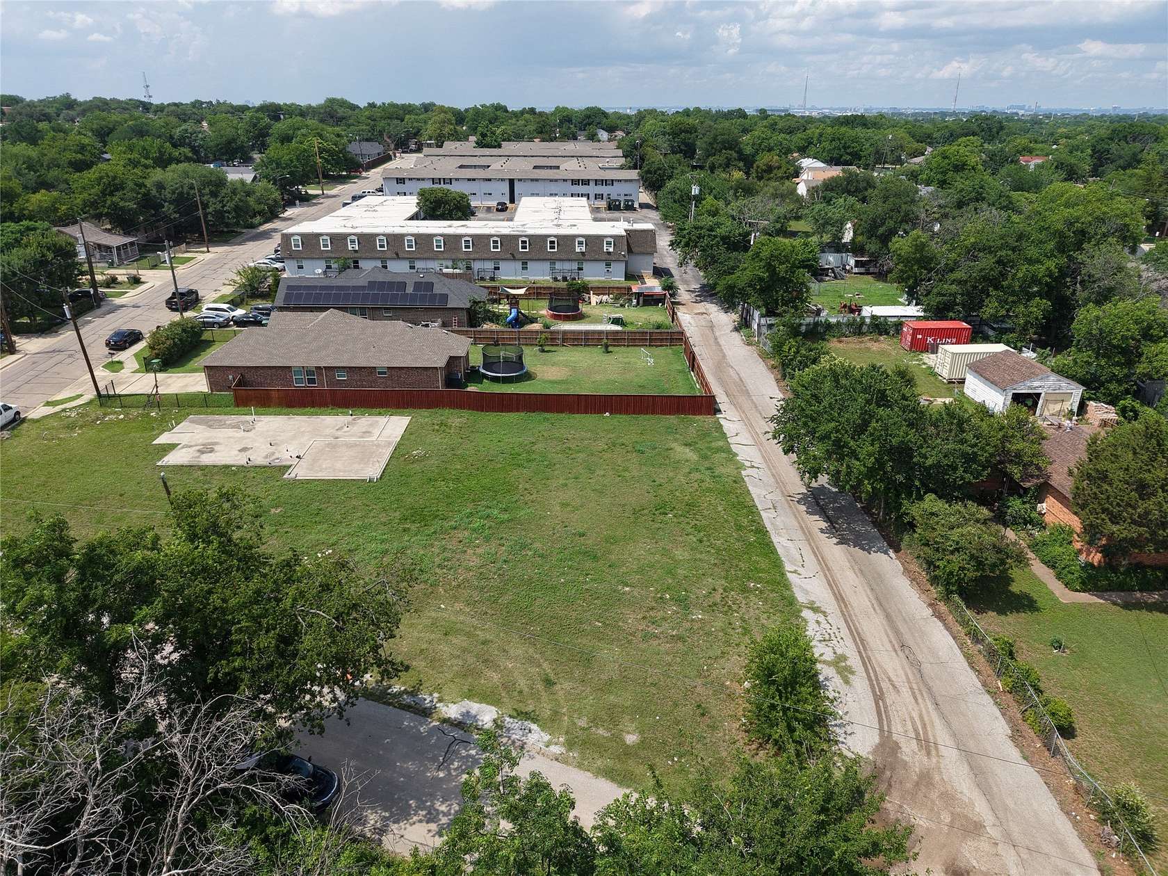 0.35 Acres of Residential Land for Sale in Cockrell Hill, Texas