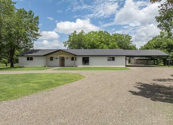 5.6 Acres of Land with Home for Sale in Robinson, Texas
