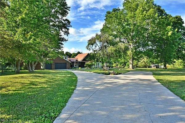 155 Acres of Land with Home for Sale in Vienna, Ohio