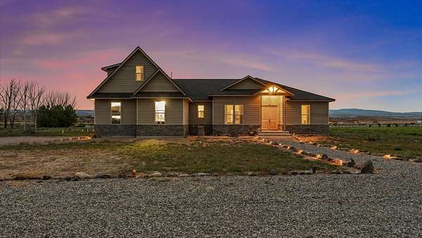 5 Acres of Land with Home for Sale in Whitewater, Colorado