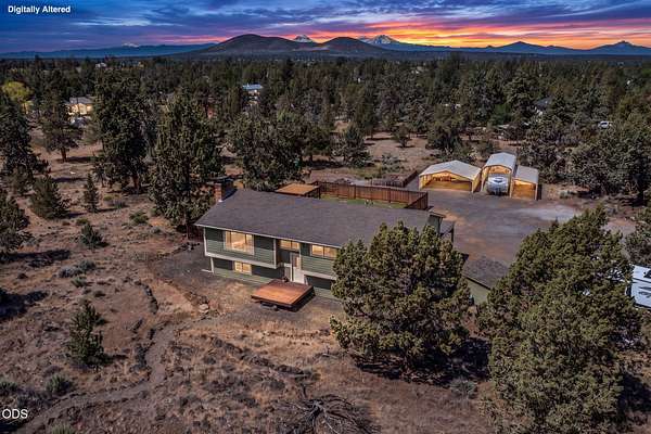 2 Acres of Land with Home for Sale in Redmond, Oregon