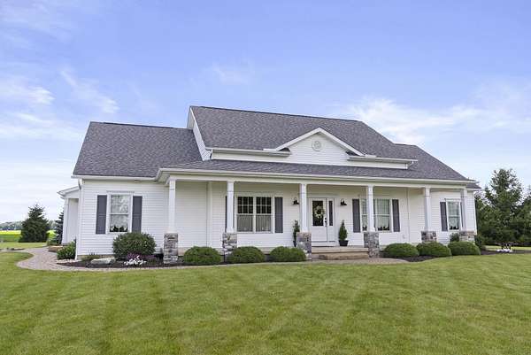 2 Acres of Land with Home for Sale in Radnor, Ohio