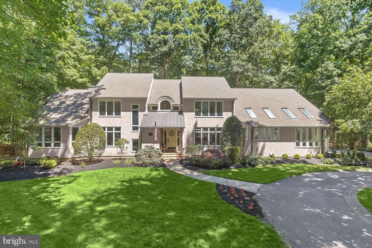 3 Acres of Land with Home for Sale in Clarksville, Maryland