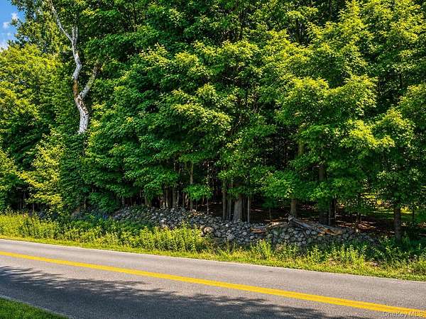 3 Acres of Residential Land for Sale in Middletown, New York