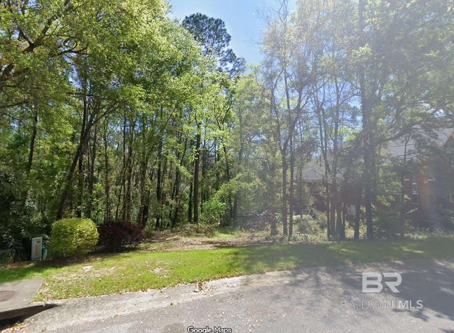 0.95 Acres of Residential Land for Sale in Fairhope, Alabama