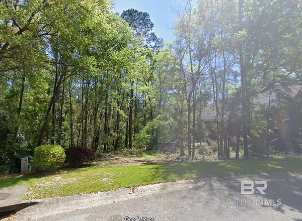 0.95 Acres of Residential Land for Sale in Fairhope, Alabama