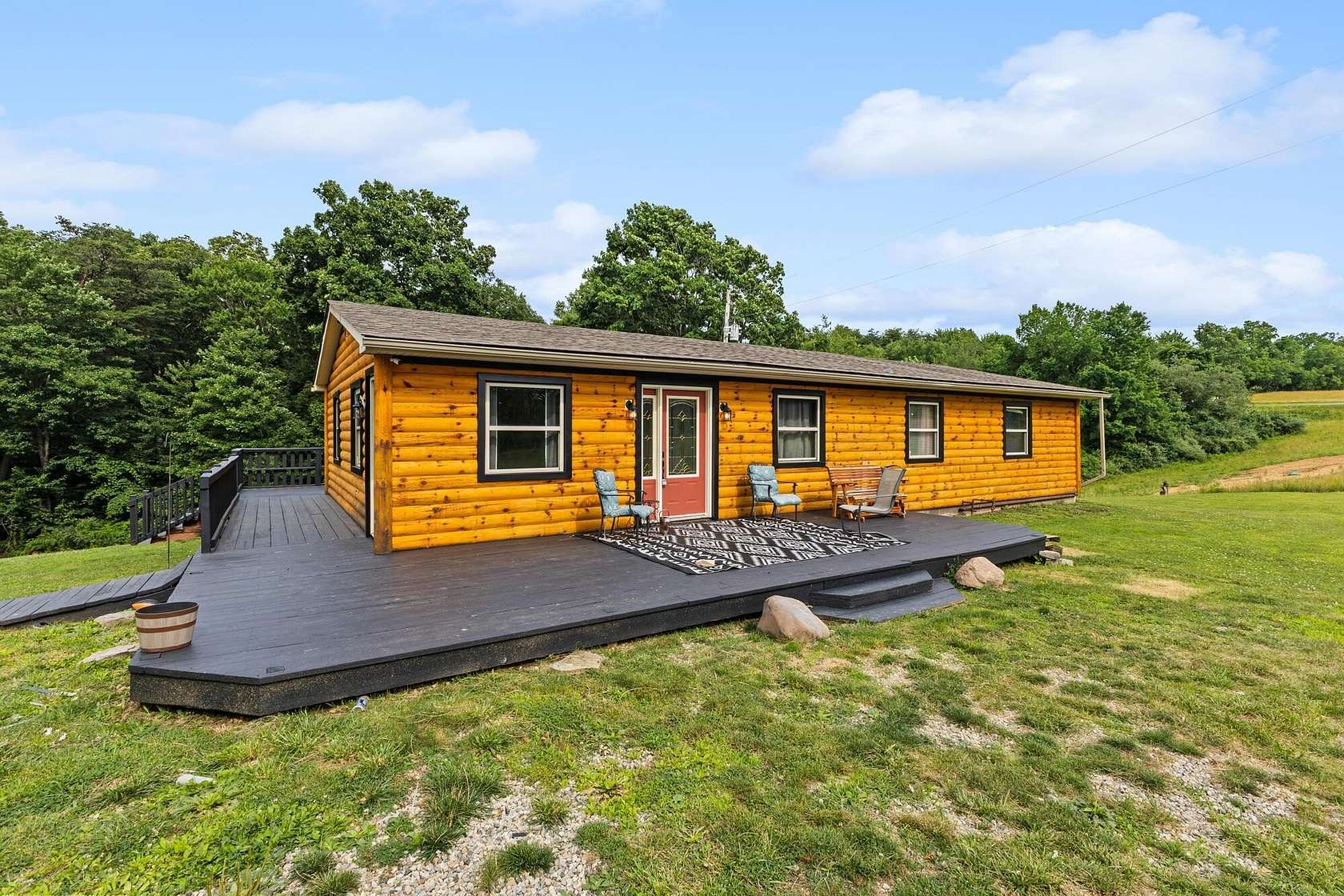 2 Acres of Land with Home for Sale in Rockbridge, Ohio