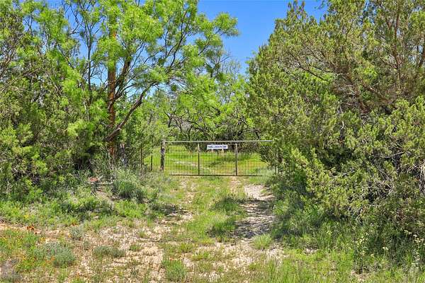 160 Acres of Land for Sale in Bradshaw, Texas