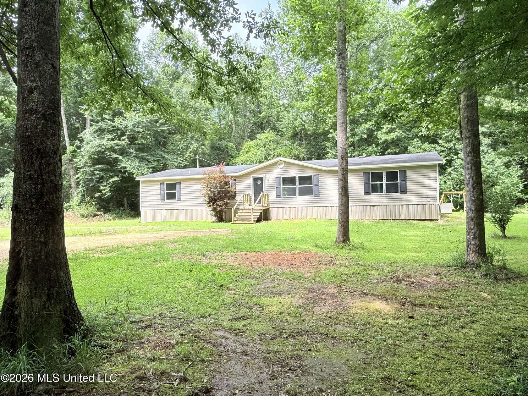 3.22 Acres of Land with Home for Sale in Summit, Mississippi