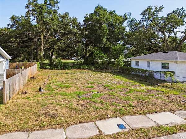 0.11 Acres of Residential Land for Sale in Tampa, Florida