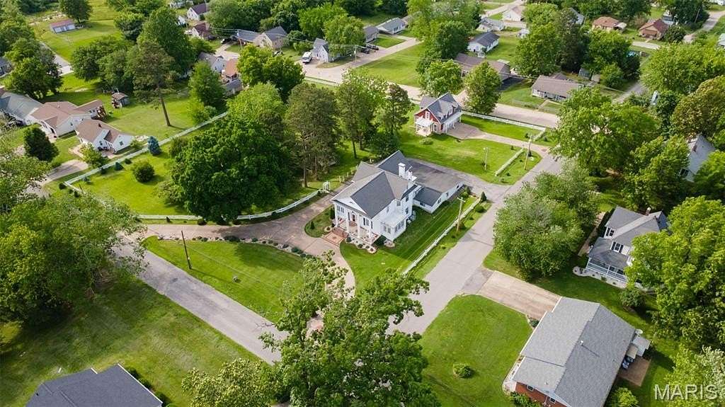 2 Acres of Land with Home for Sale in Jackson, Missouri
