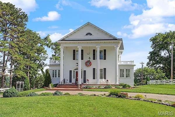 2 Acres of Land with Home for Sale in Jackson, Missouri