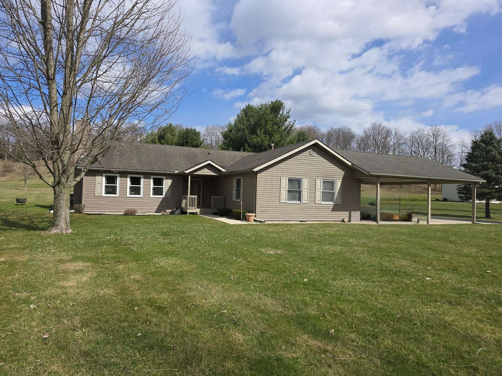 1.78 Acres of Land with Home for Sale in Bellefontaine, Ohio