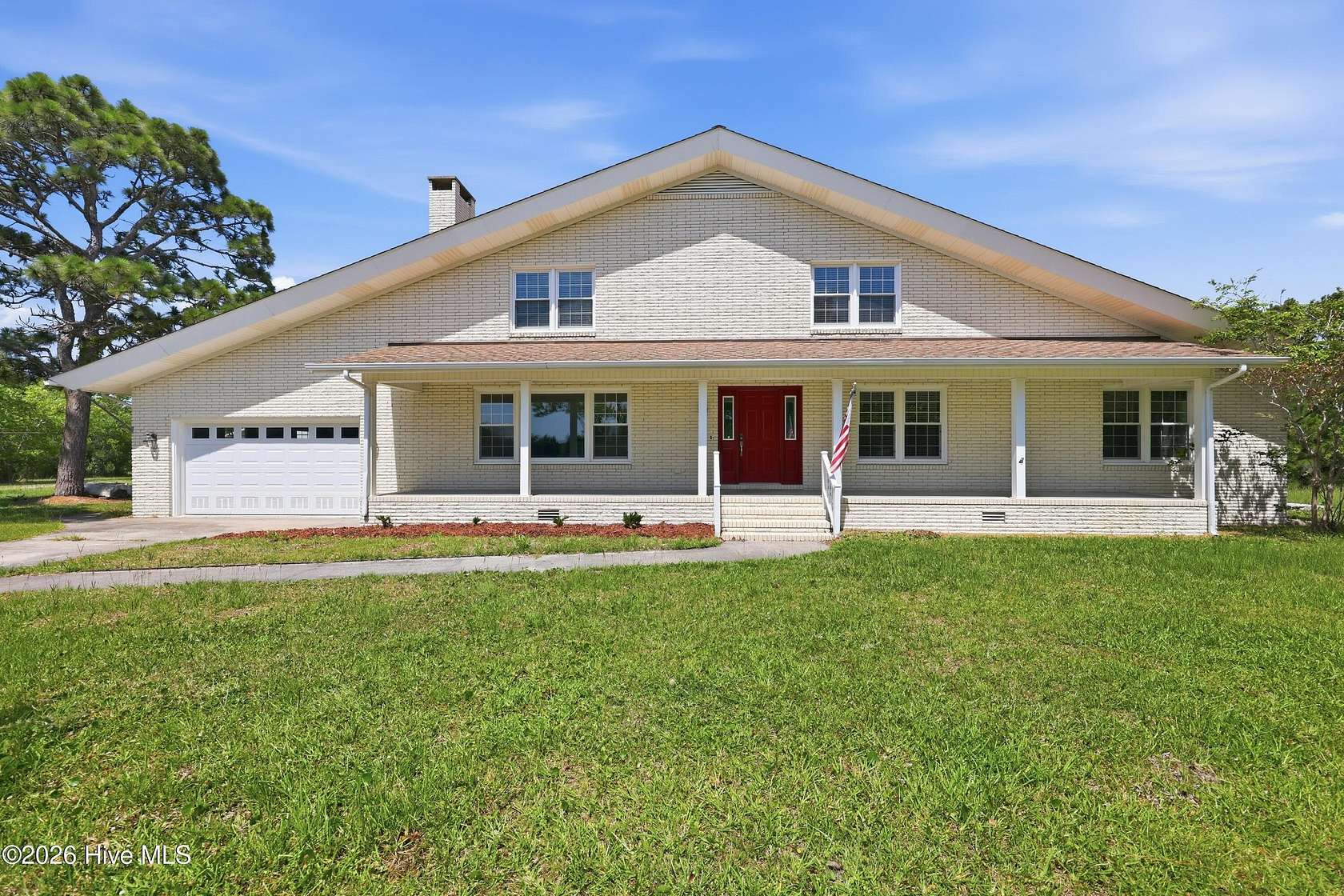3.25 Acres of Land with Home for Sale in Beaufort, North Carolina