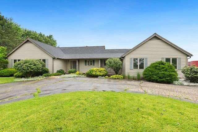 5.14 Acres of Land with Home for Sale in Elgin, Illinois