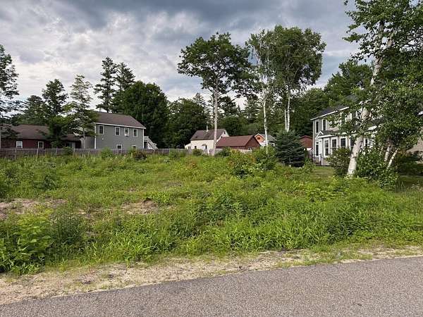 0.35 Acres of Residential Land for Sale in Woodstock, New Hampshire