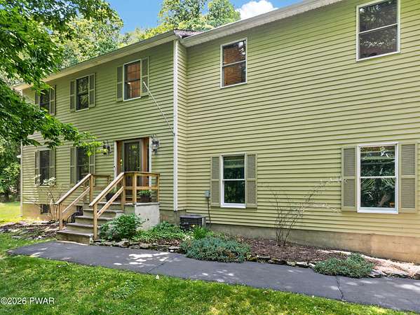 1.7 Acres of Land with Home for Sale in Milford, Pennsylvania