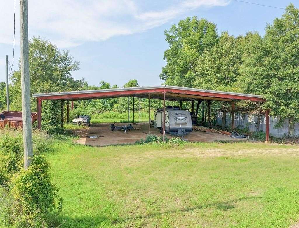 33 Acres of Land for Sale in Batesville, Mississippi