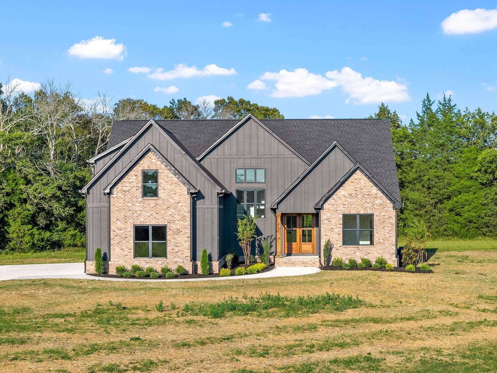 3 Acres of Land with Home for Sale in Murfreesboro, Tennessee