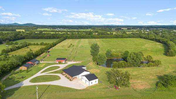 28.5 Acres of Improved Land for Sale in Eagleville, Tennessee