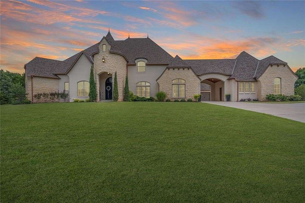 2 Acres of Land with Home for Sale in Edmond, Oklahoma