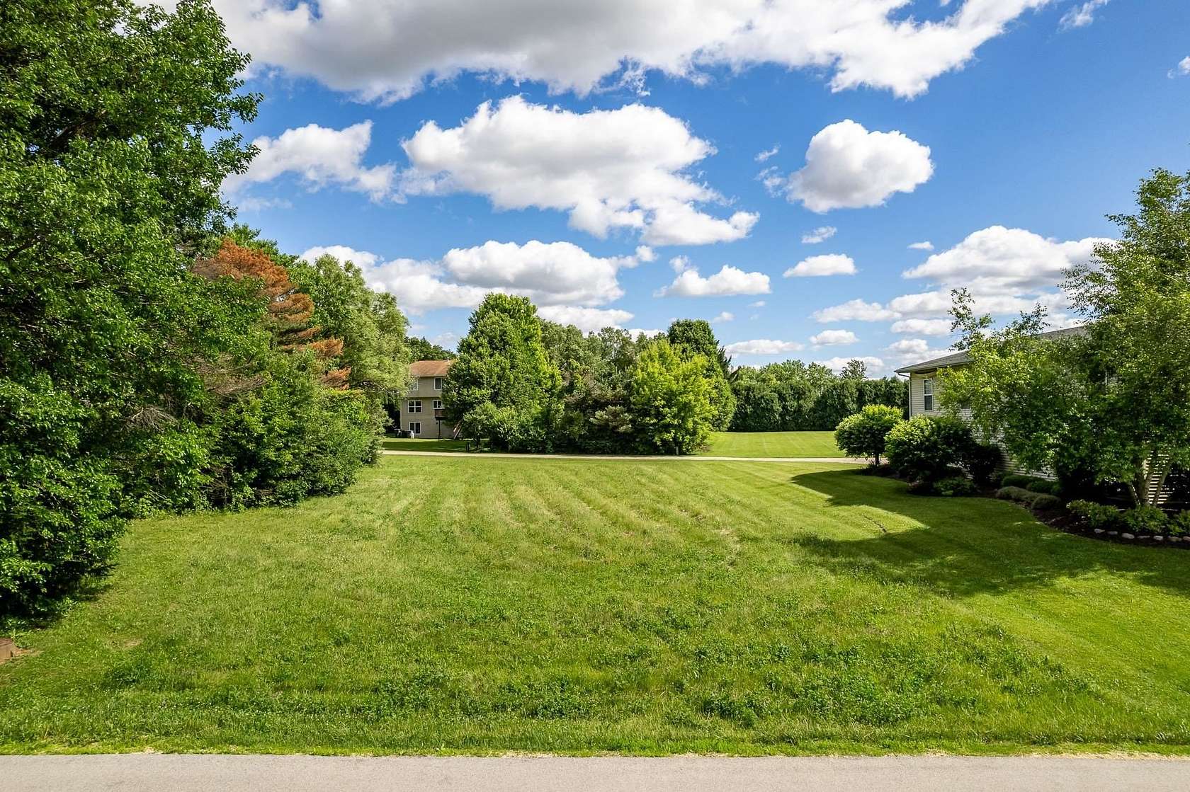 0.26 Acres of Residential Land for Sale in Poplar Grove, Illinois