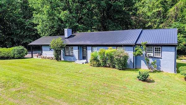 1.6 Acres of Land with Home for Sale in Nathalie, Virginia