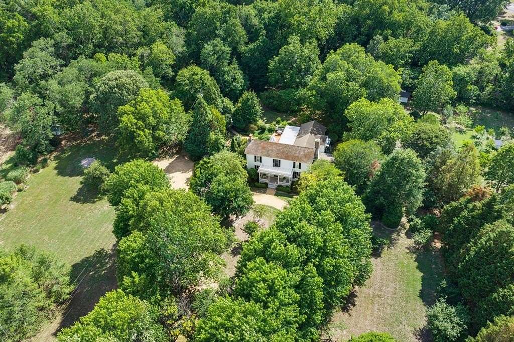 9 Acres of Land with Home for Sale in White Stone, Virginia