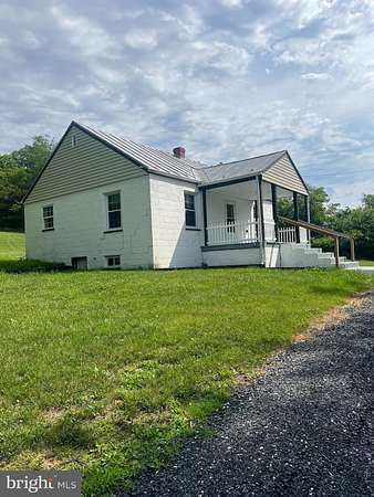 32 Acres of Recreational Land with Home for Lease in Mount Jackson, Virginia