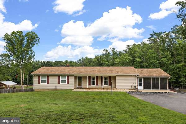 4 Acres of Improved Mixed-Use Land for Sale in Fredericksburg, Virginia