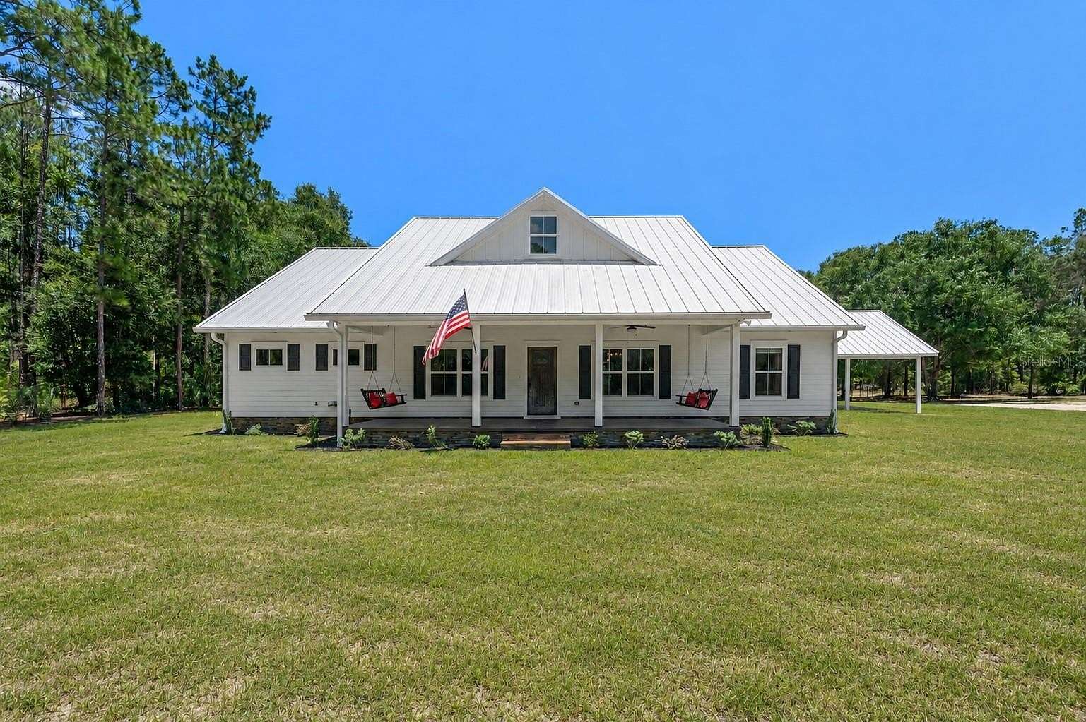 10 Acres of Land with Home for Sale in Fort White, Florida