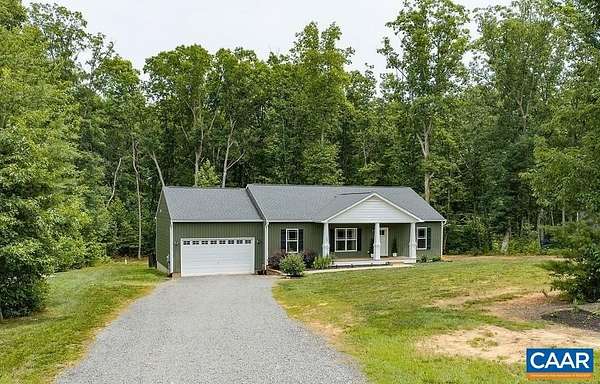 1.54 Acres of Land with Home for Sale in Mineral, Virginia